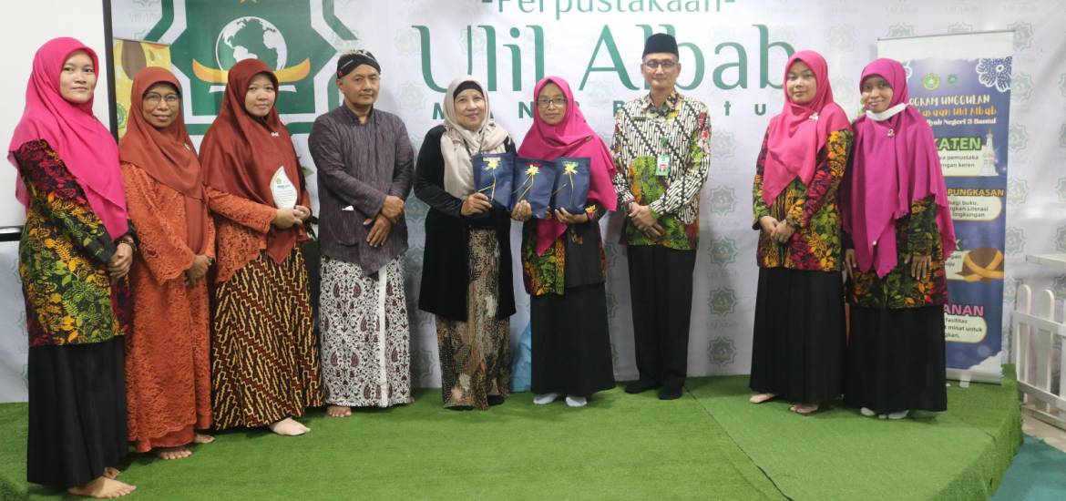 Studi Tiru