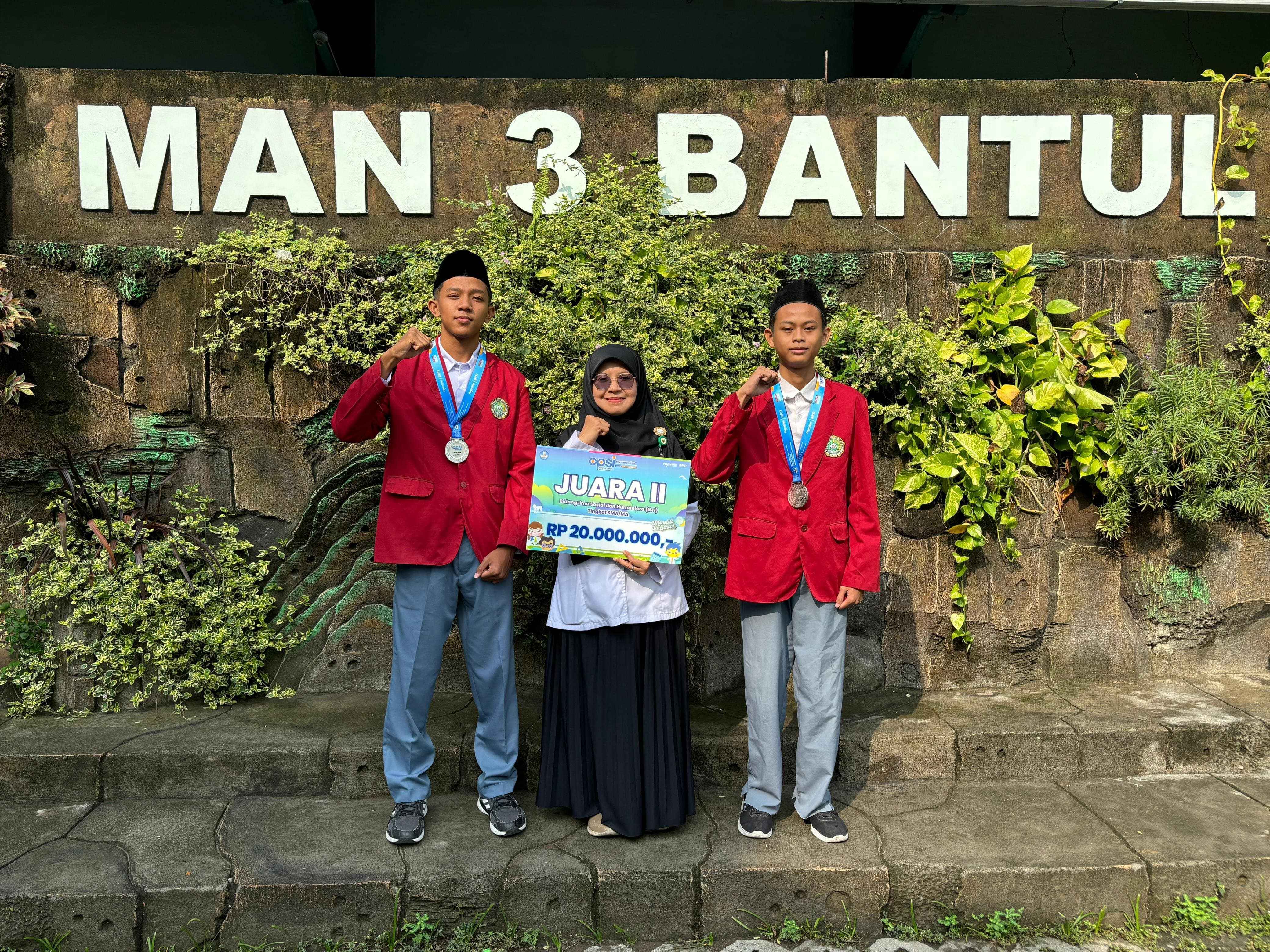 MAN 3 Bantul Raih Medali Perak OPSI 2024