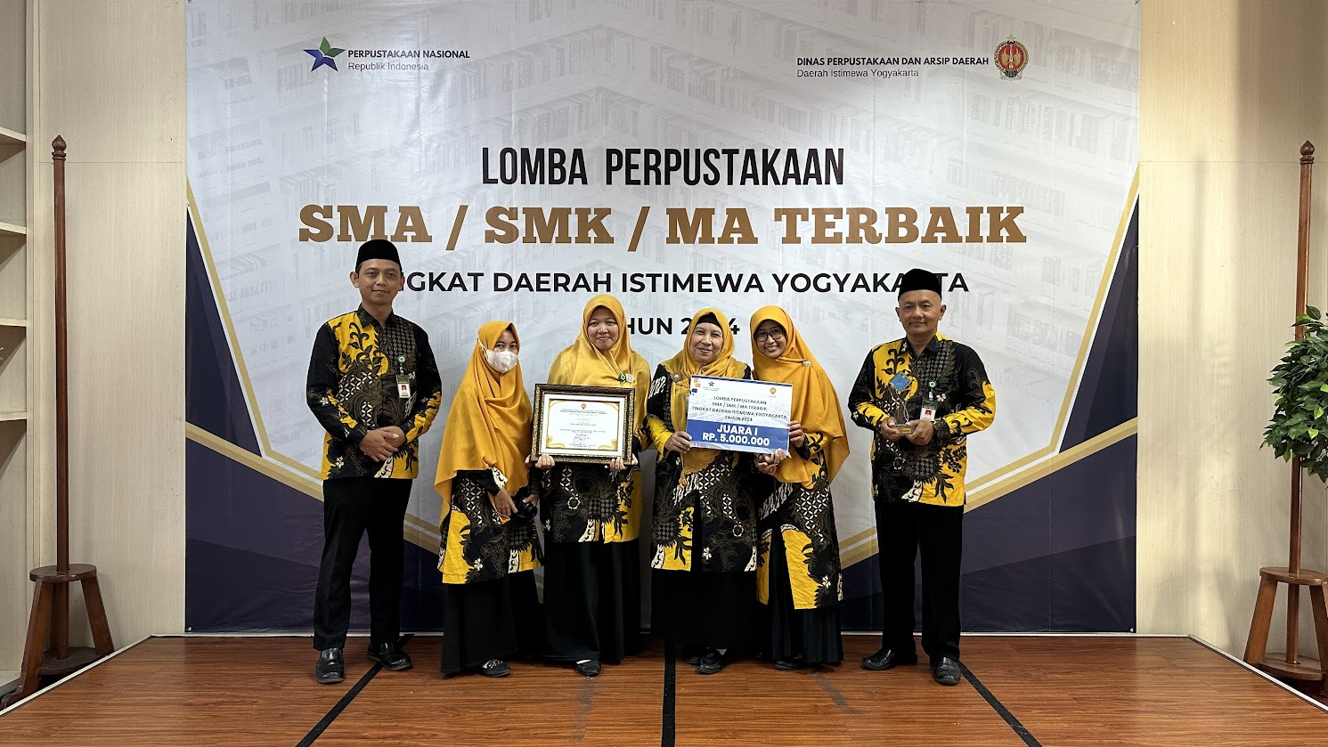 JUARA 1 PERPUSTAKAAN TEBAIK DIY 2024